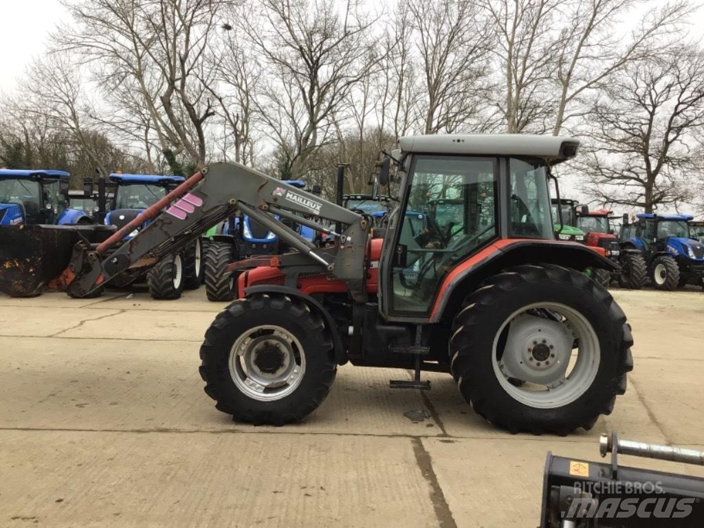 Massey Ferguson 4255 曳引機