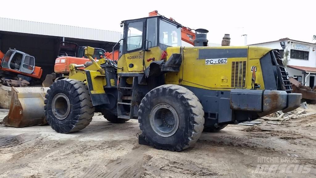 Komatsu WA470-5 輪胎式裝載機