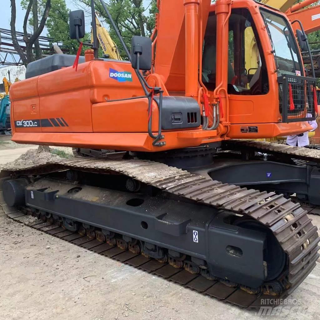 Doosan dx300 履帶式 挖土機/掘鑿機/挖掘機