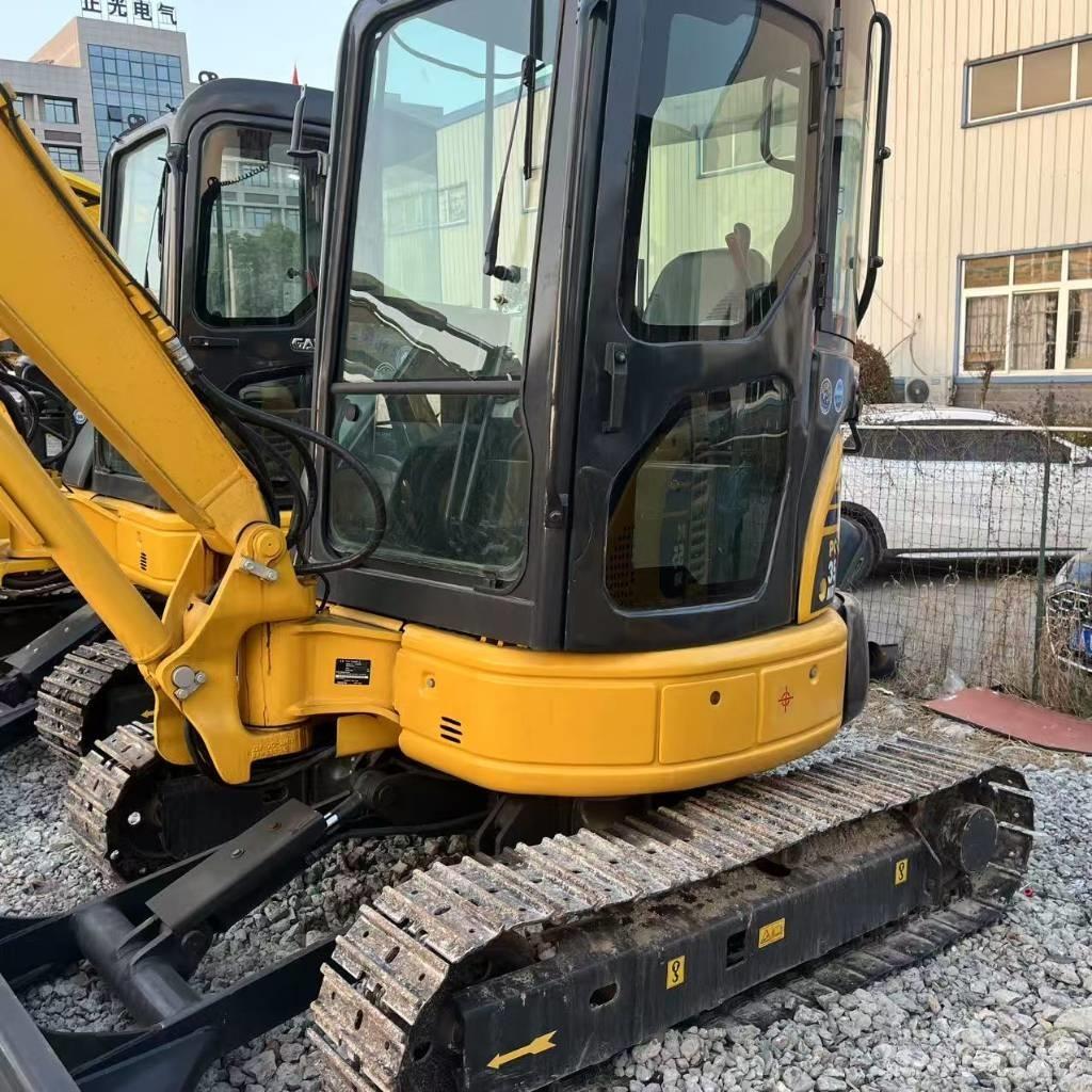 Komatsu PC 35 MR 小型挖土機/掘鑿機<7t(小型挖掘機)