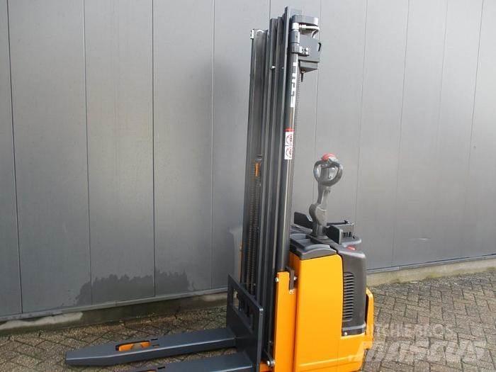 Still EGV S14 行走控制式堆積機