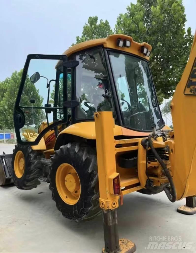 JCB 4 CX 反鏟裝載機