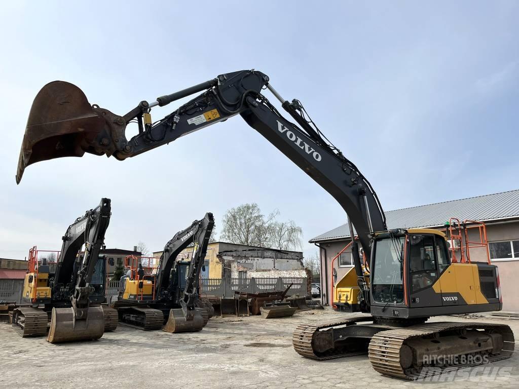 Volvo EC 220 E 履帶式 挖土機/掘鑿機/挖掘機