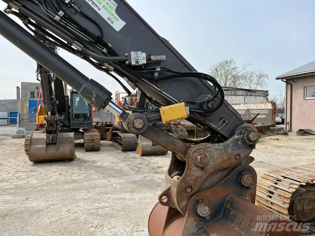Volvo EC 220 E 履帶式 挖土機/掘鑿機/挖掘機
