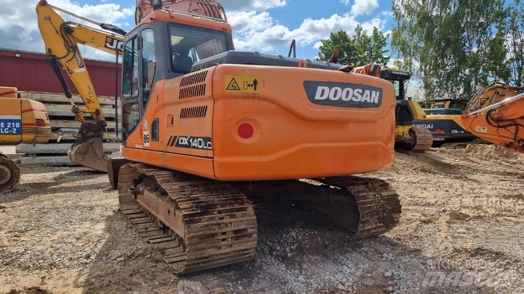 Doosan DX 140 LC-3 履帶式 挖土機/掘鑿機/挖掘機