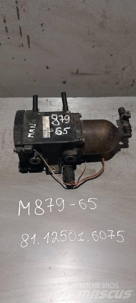 MAN TGA.  81125016075 引擎/發動機