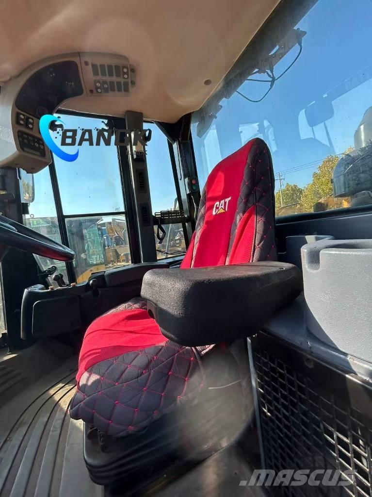 CAT 966 H 輪胎式裝載機