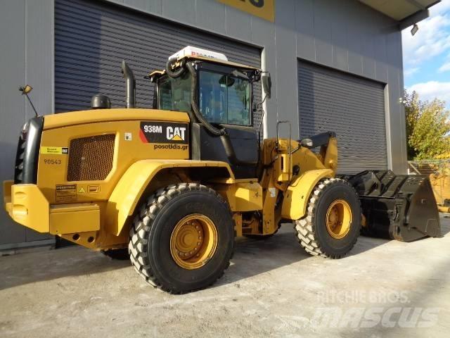 CAT 938M 輪胎式裝載機
