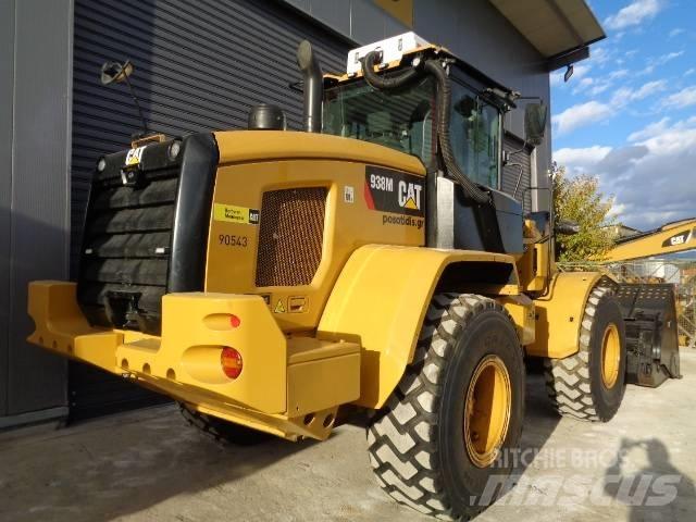 CAT 938M 輪胎式裝載機