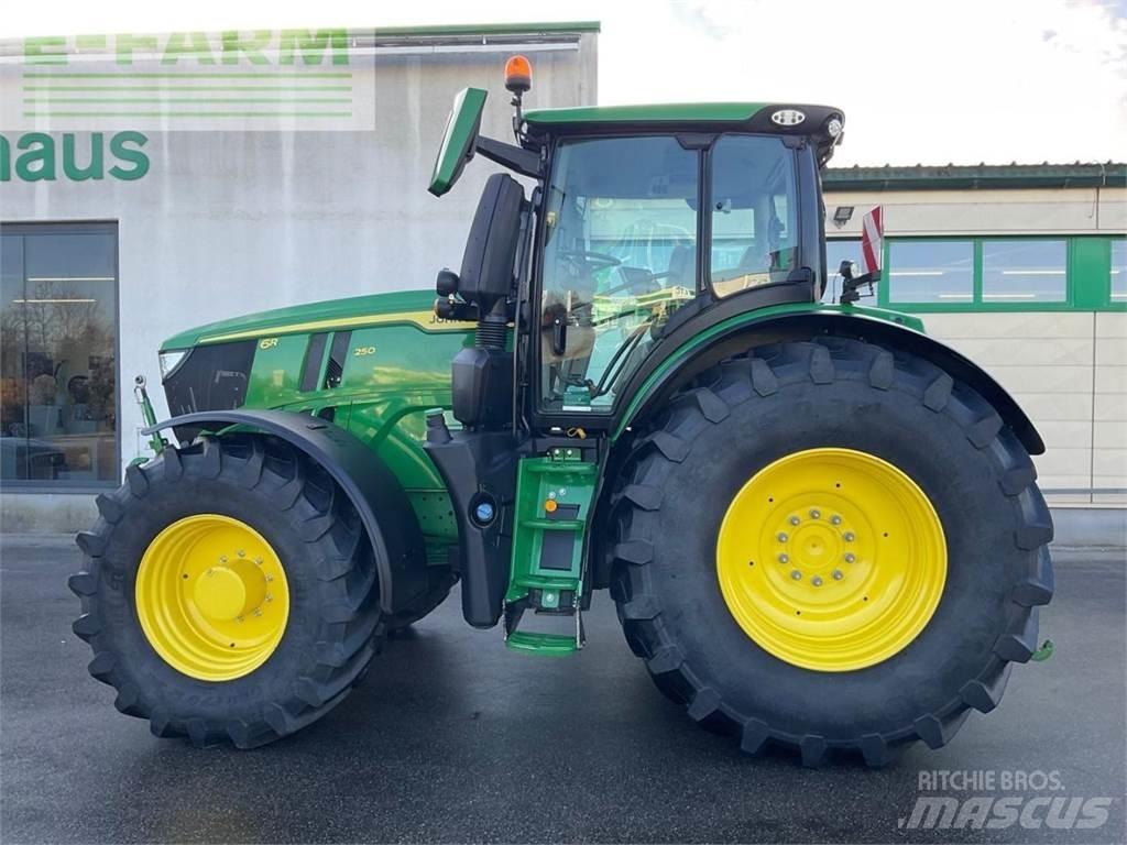 John Deere 6R 250 曳引機