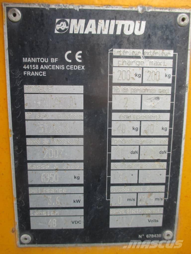 Manitou 170 AETJL 曲臂高空作業車