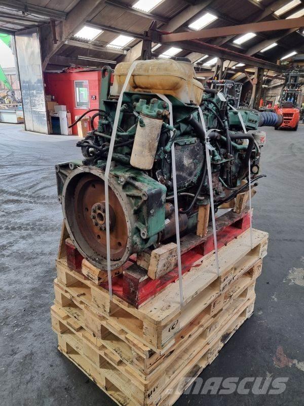 Volvo D6B 引擎/發動機