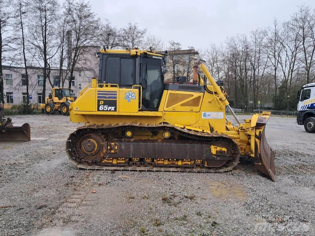 Komatsu D 65 PX-17 履帶推土機