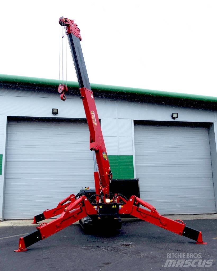 Unic URW 546 CDER 小型起重機
