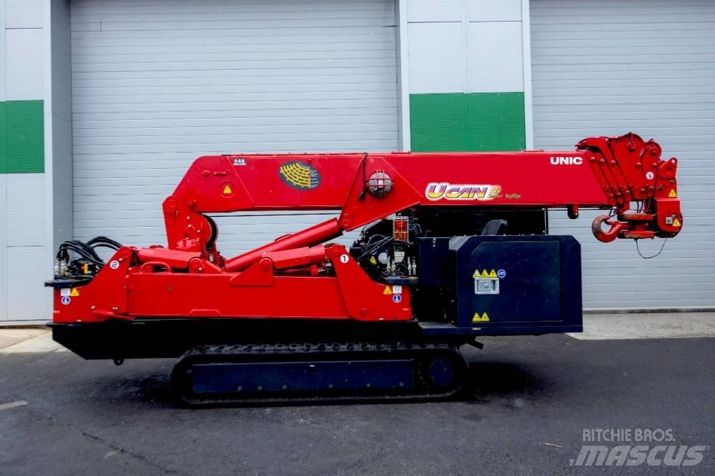 Unic URW 546 CDER 小型起重機