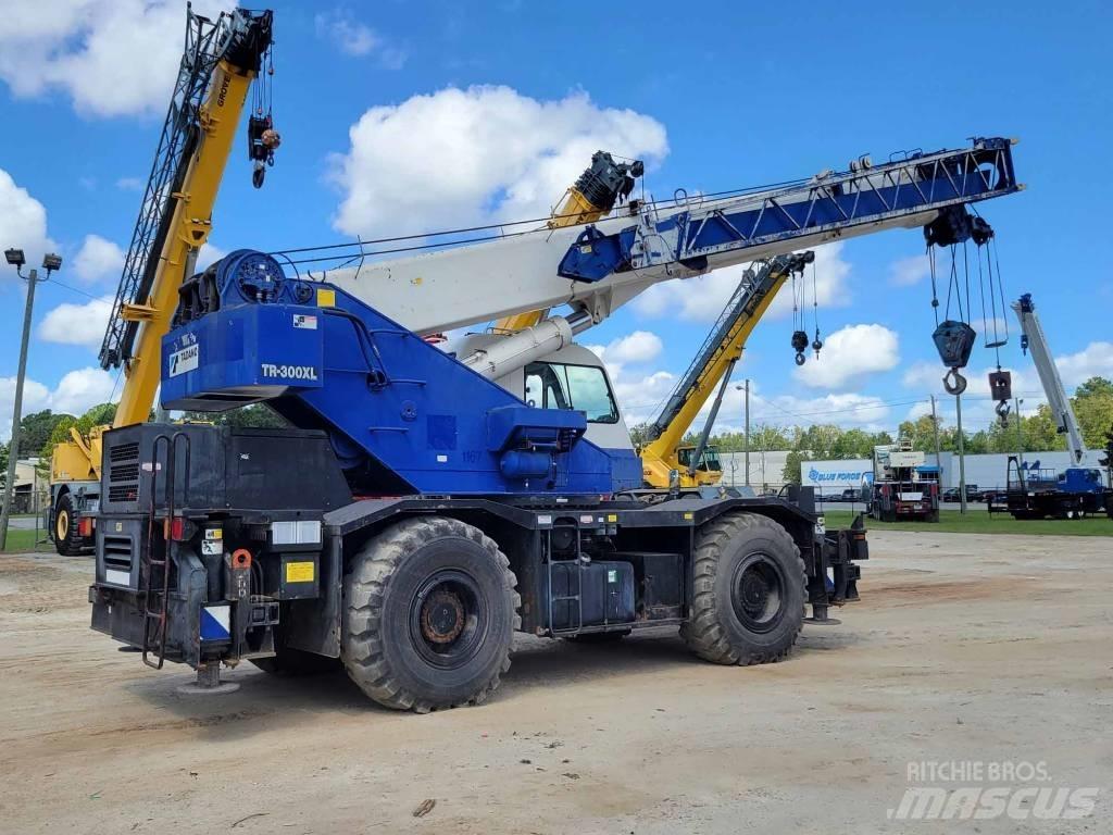 Tadano TR 300 XL-4 越野起重機