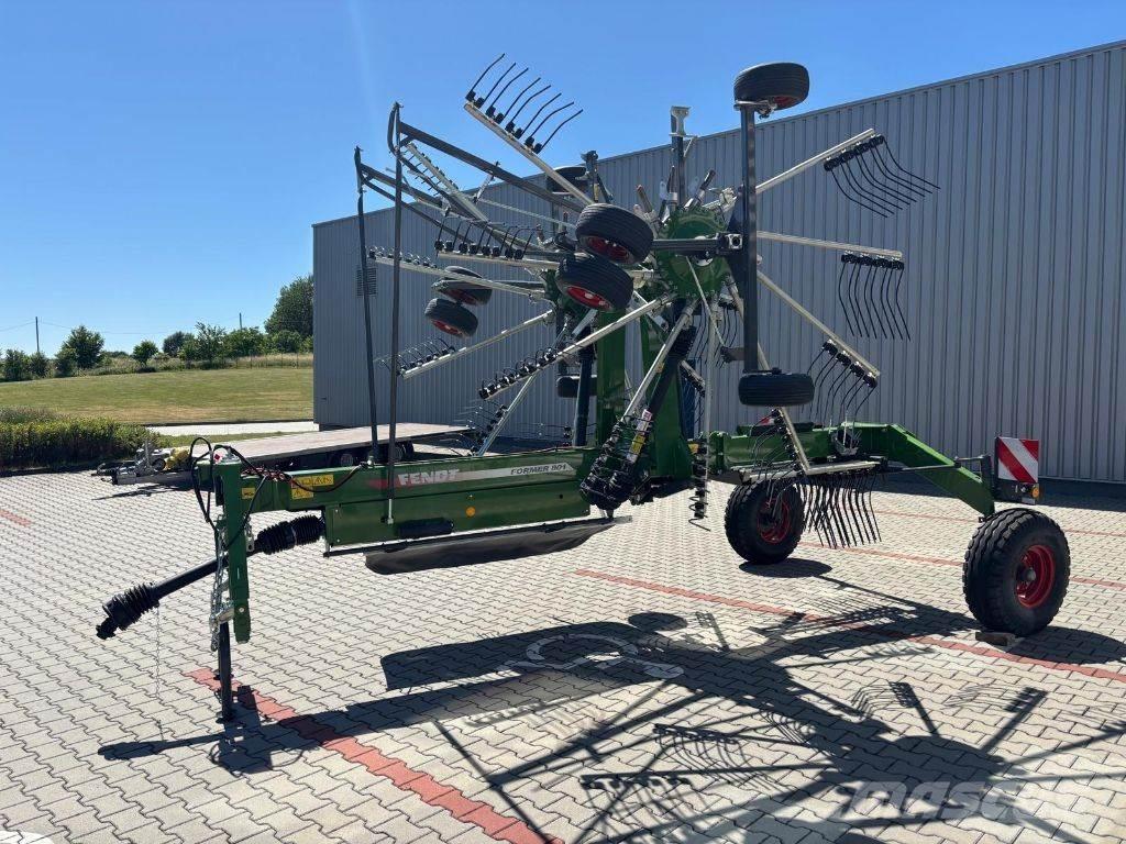 Fendt Former 801 耙與翻草機