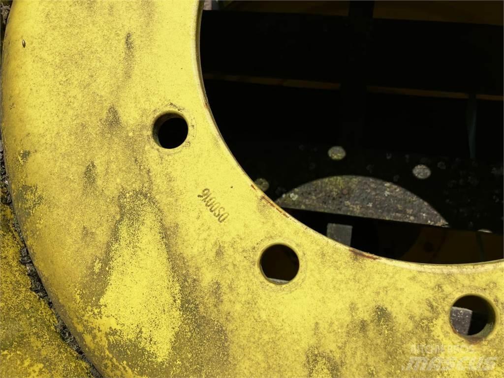 John Deere 18x28 輪胎、車輪和輪圈