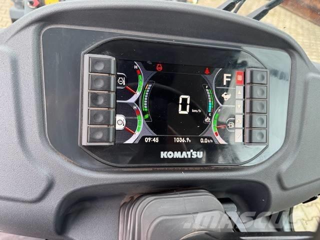 Komatsu WA 100 M-8 輪胎式裝載機