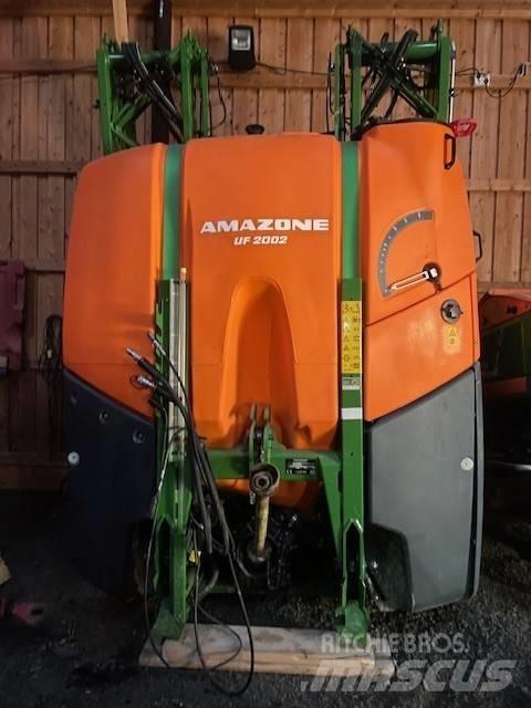 Amazone UF 2002 承載式噴霧機