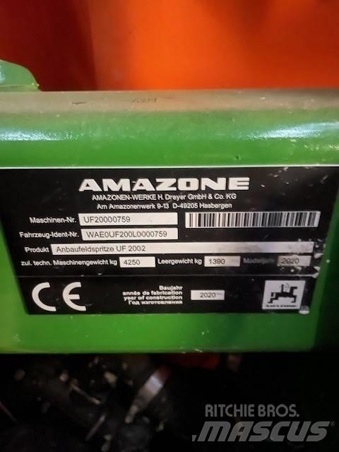 Amazone UF 2002 承載式噴霧機
