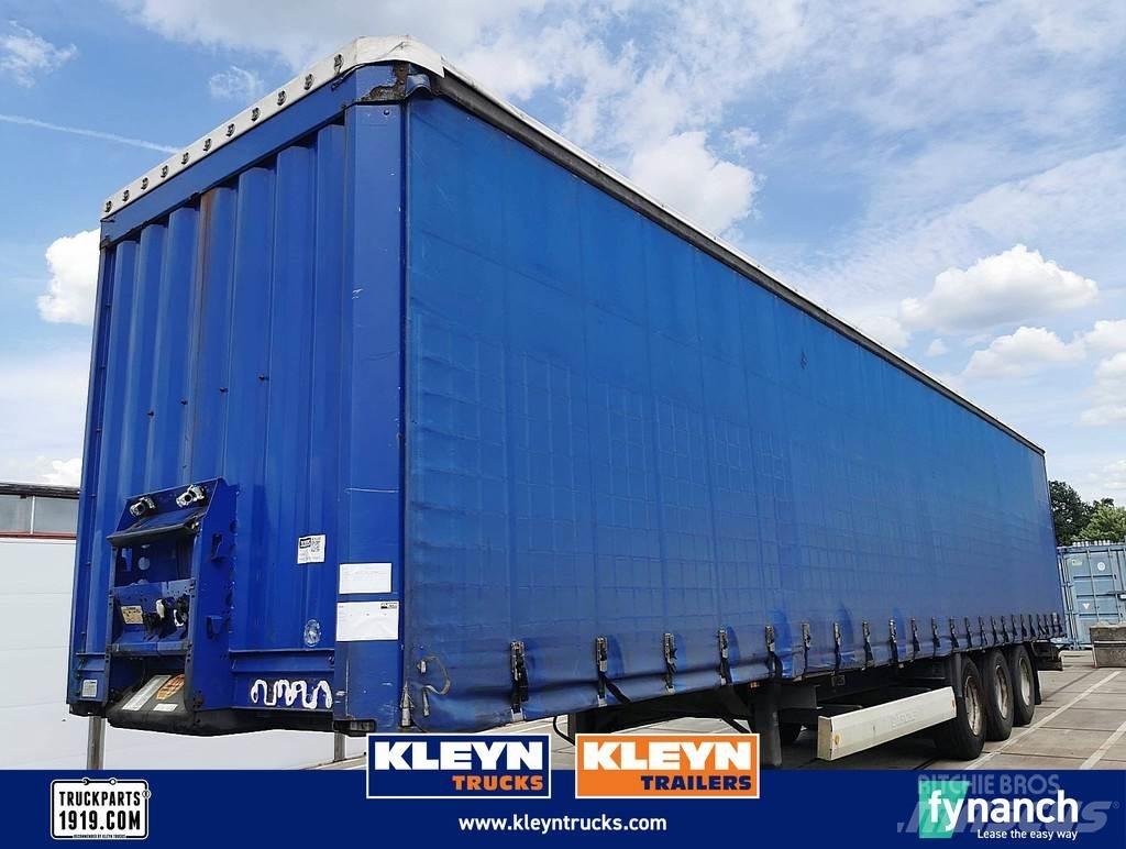 Krone SD 篷布半拖車