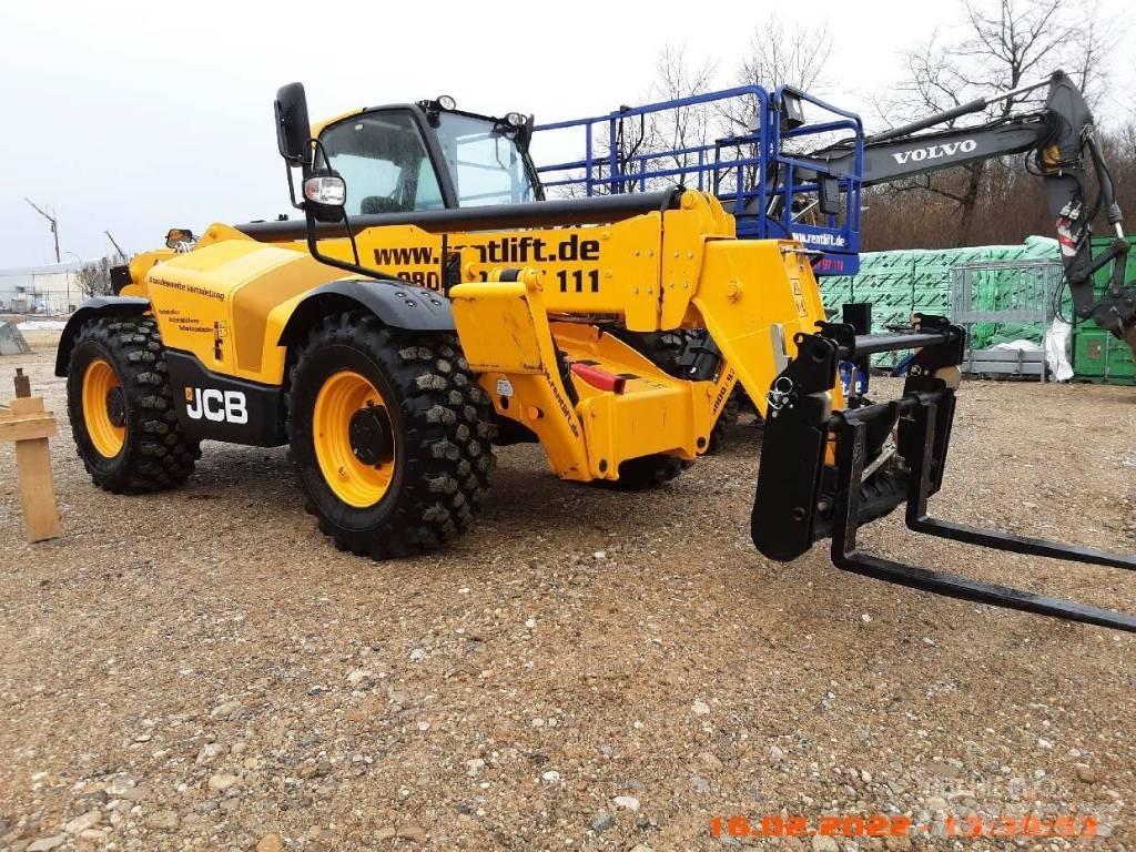 JCB 540-140 伸縮臂操作車