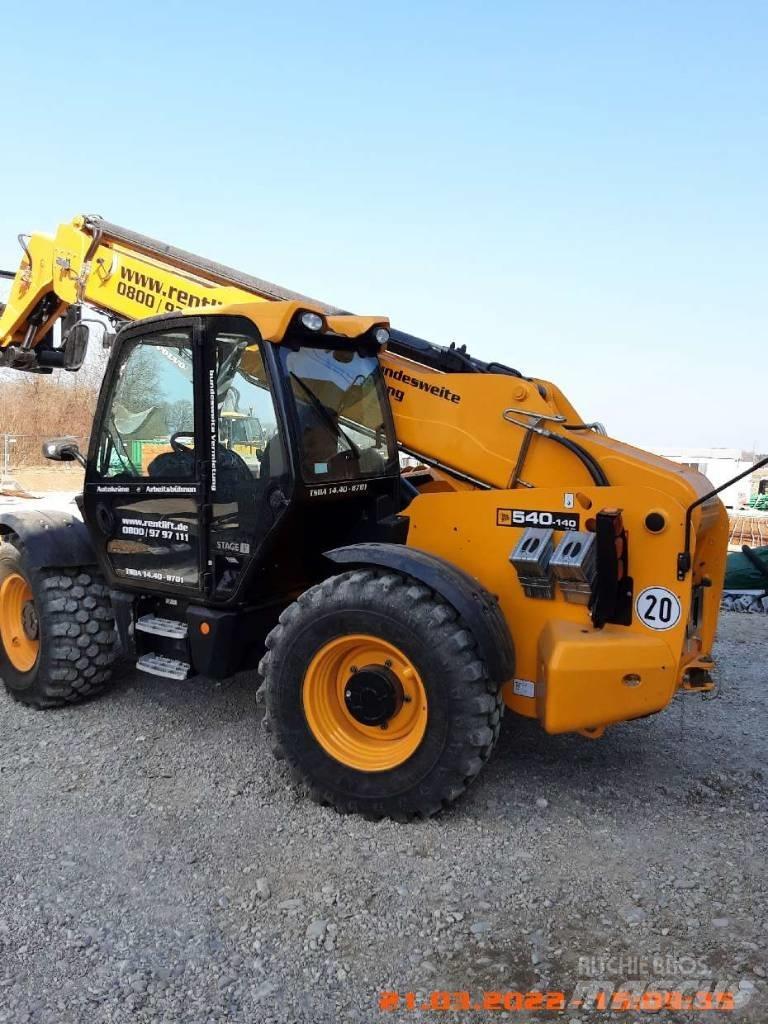 JCB 540-140 伸縮臂操作車