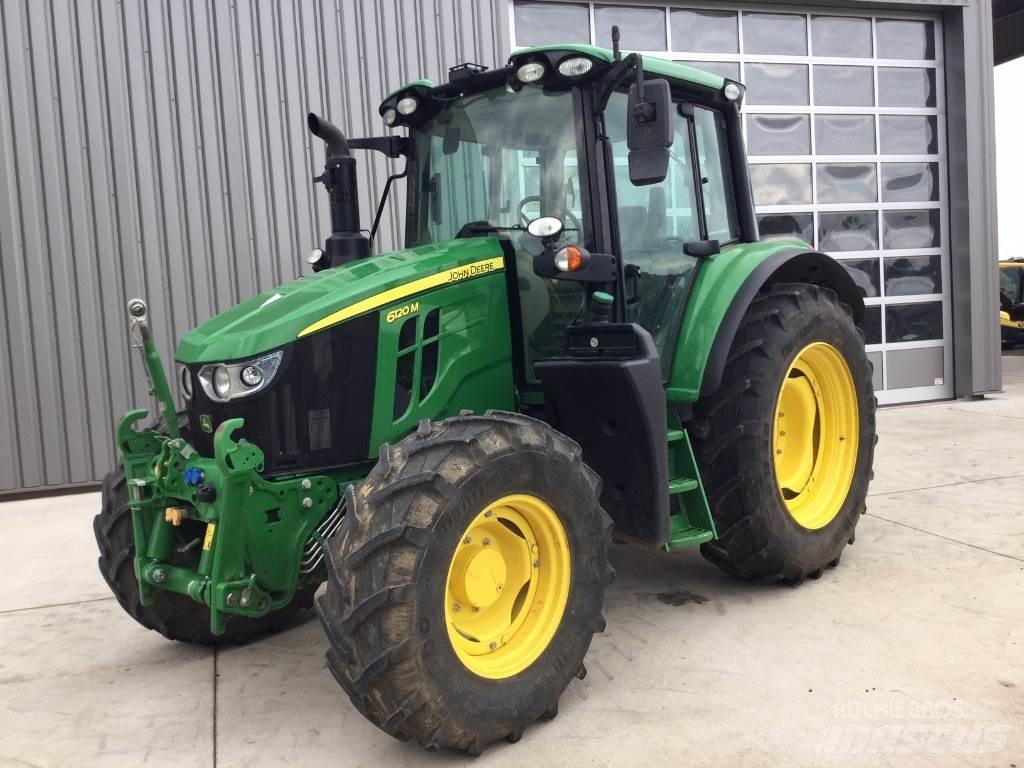 John Deere 6120M 曳引機