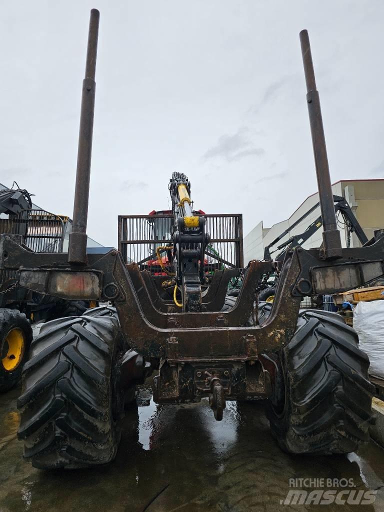 Valmet 840.4 集運機