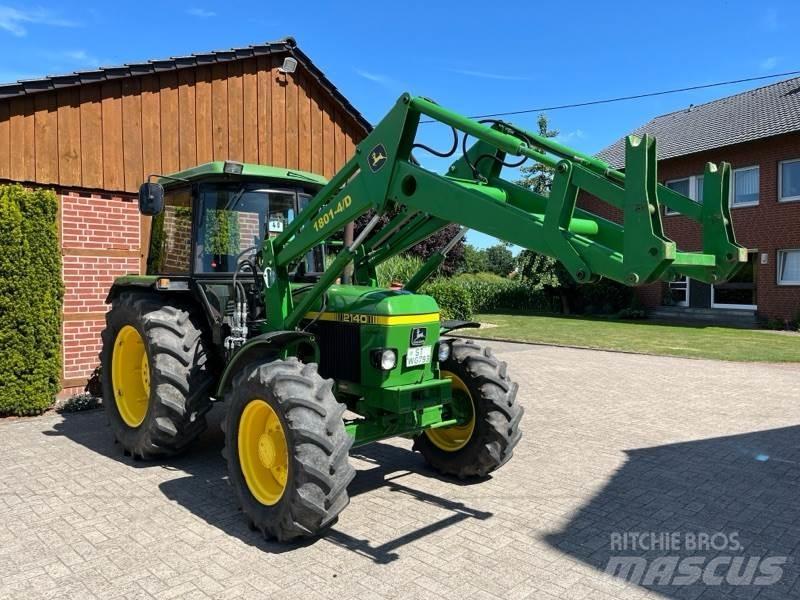 John Deere 2140 曳引機