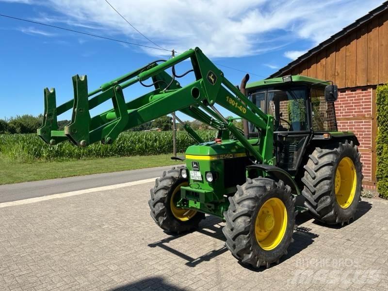 John Deere 2140 曳引機