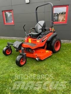Kubota ZD 1211 騎乘式割草機