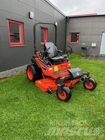Kubota ZD 1211 騎乘式割草機