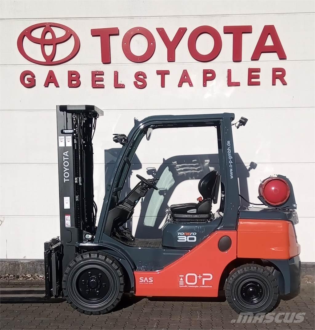 Toyota 02-8FGF30 液化石油氣LPG卡車