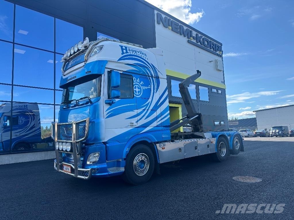 DAF XF 530 6x2*4 吊鉤式起重車