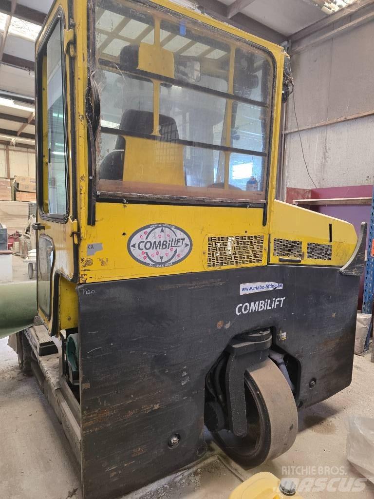 Combilift C4000LPG 四向前伸式堆高機(叉車)