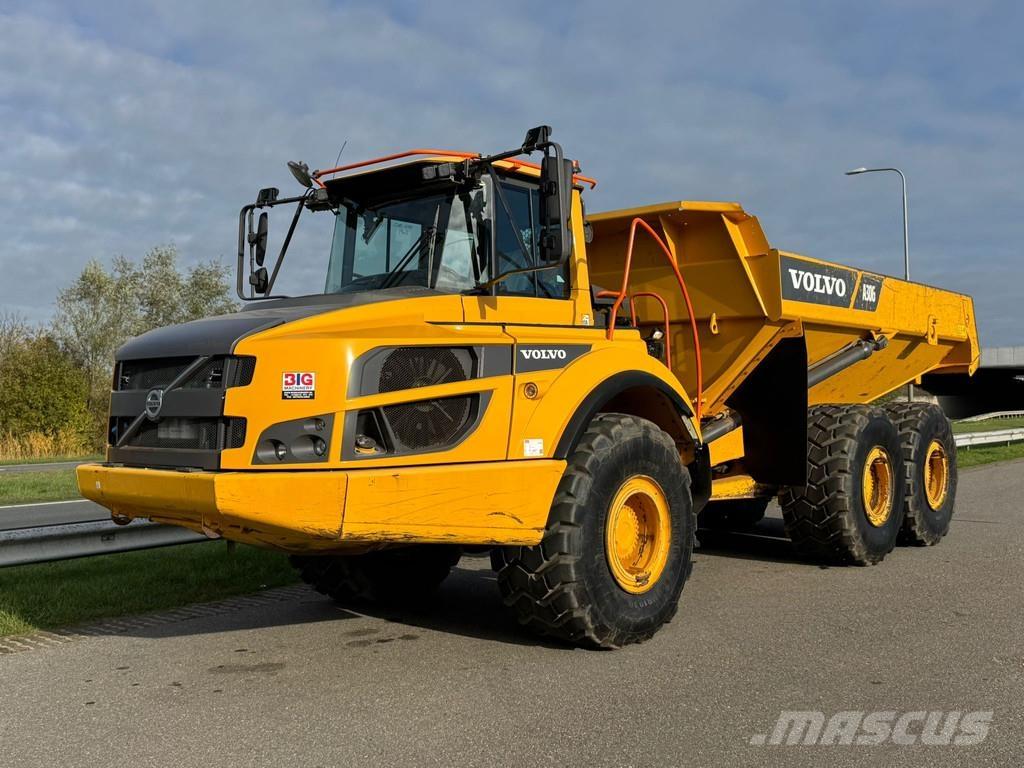 Volvo A30G 鉸接式起吊車