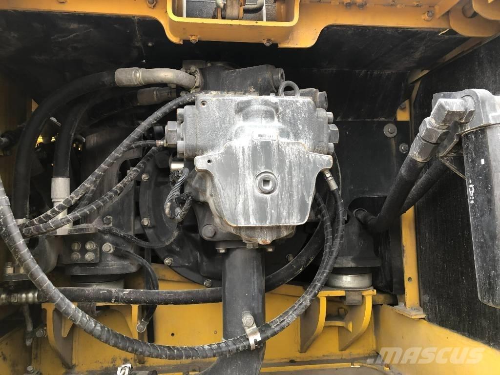 Komatsu 300 -7 履帶式 挖土機/掘鑿機/挖掘機
