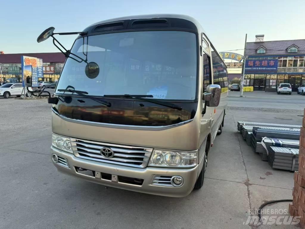 Toyota Coaster 公路客運汽車