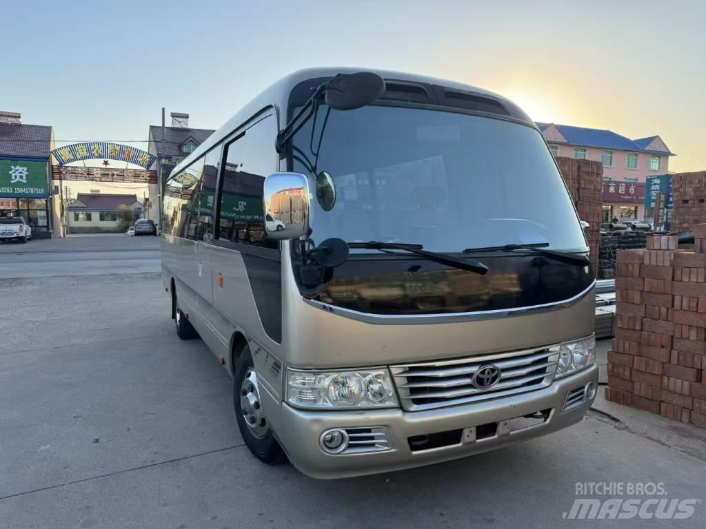 Toyota Coaster 公路客運汽車