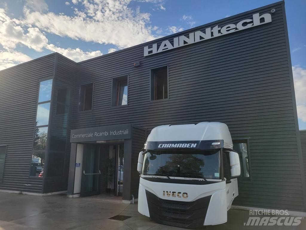 Iveco S-WAY 駕駛室與內部