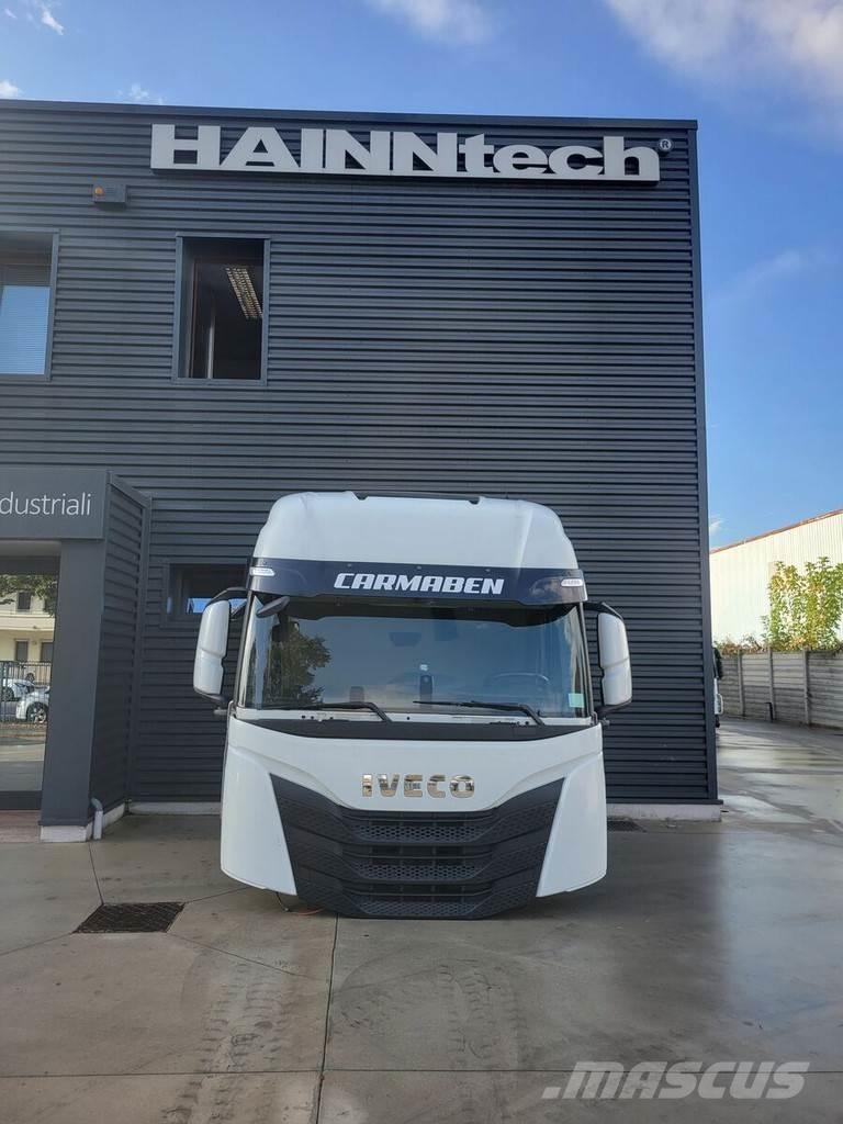Iveco S-WAY 駕駛室與內部
