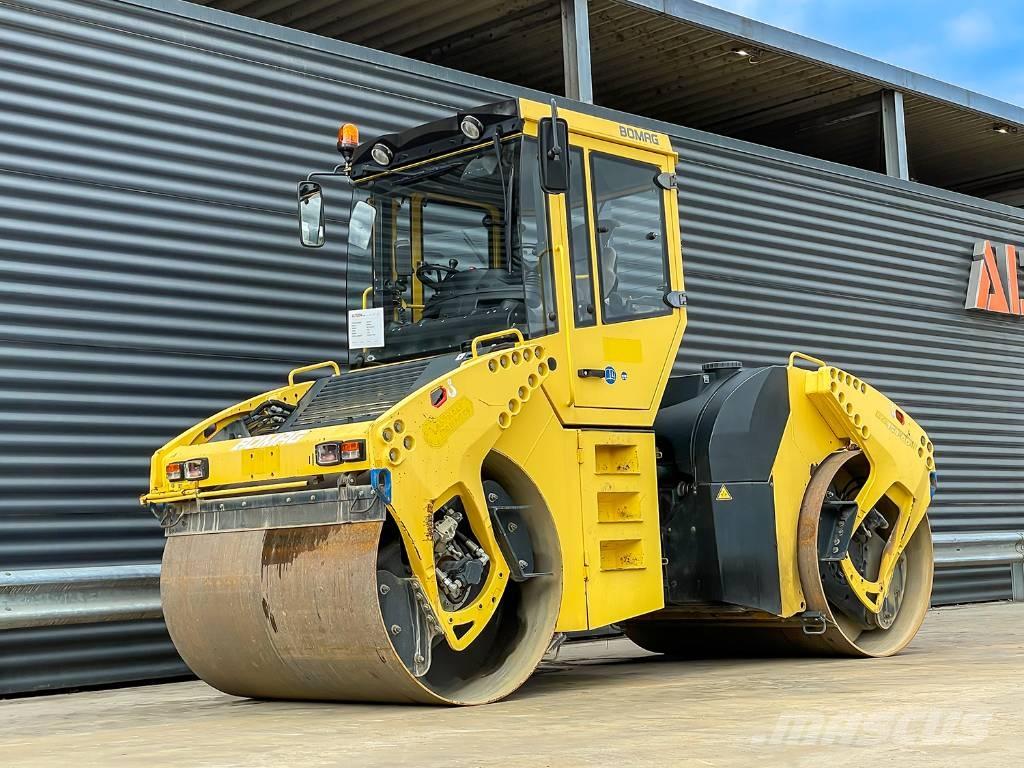 Bomag BW 154 AD-4 雙輪滾壓機