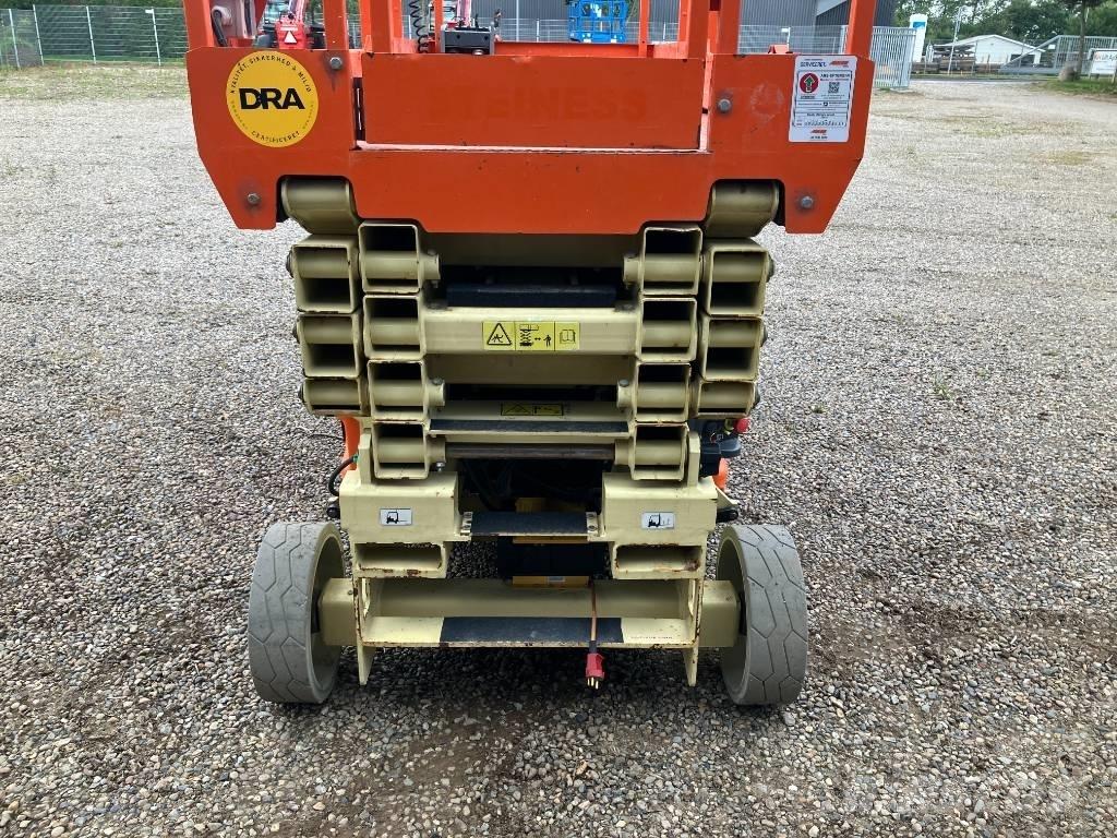 JLG 3246 ES 剪式升降機