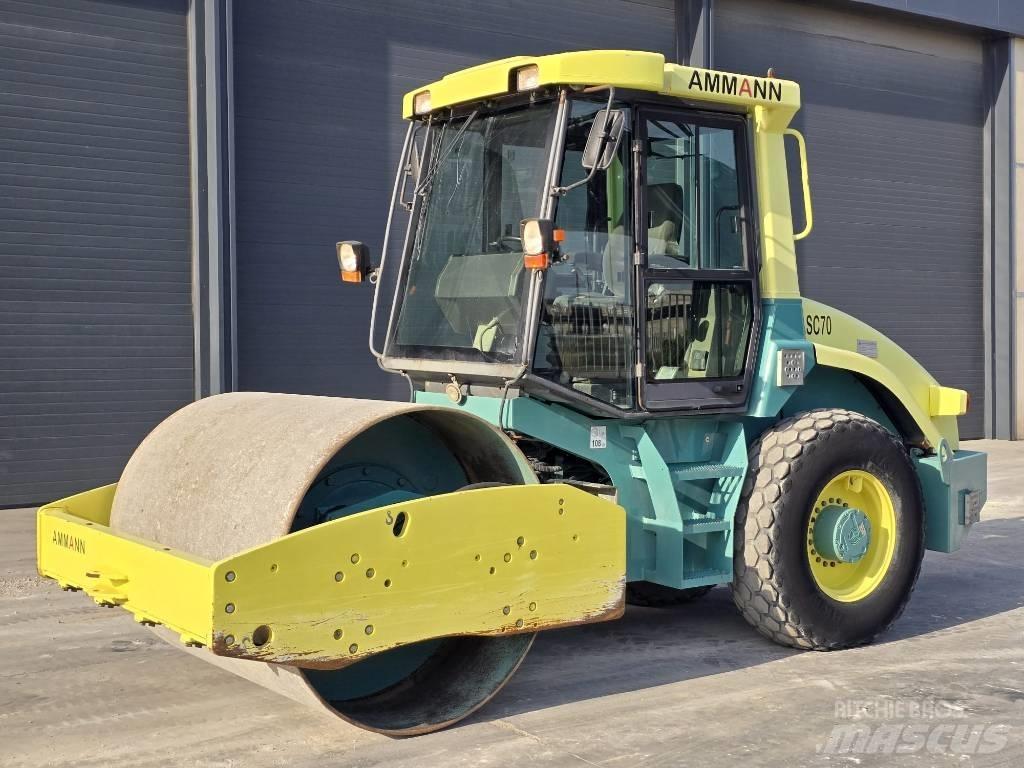 Ammann ASC 70 複合式滾壓機
