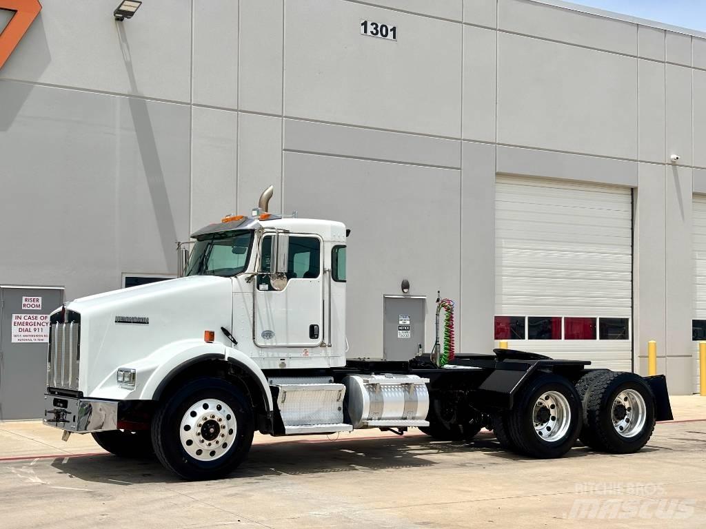 Kenworth T 800 曳引機組件