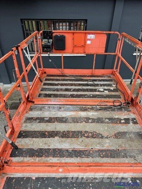 JLG 4394RT 剪式升降機