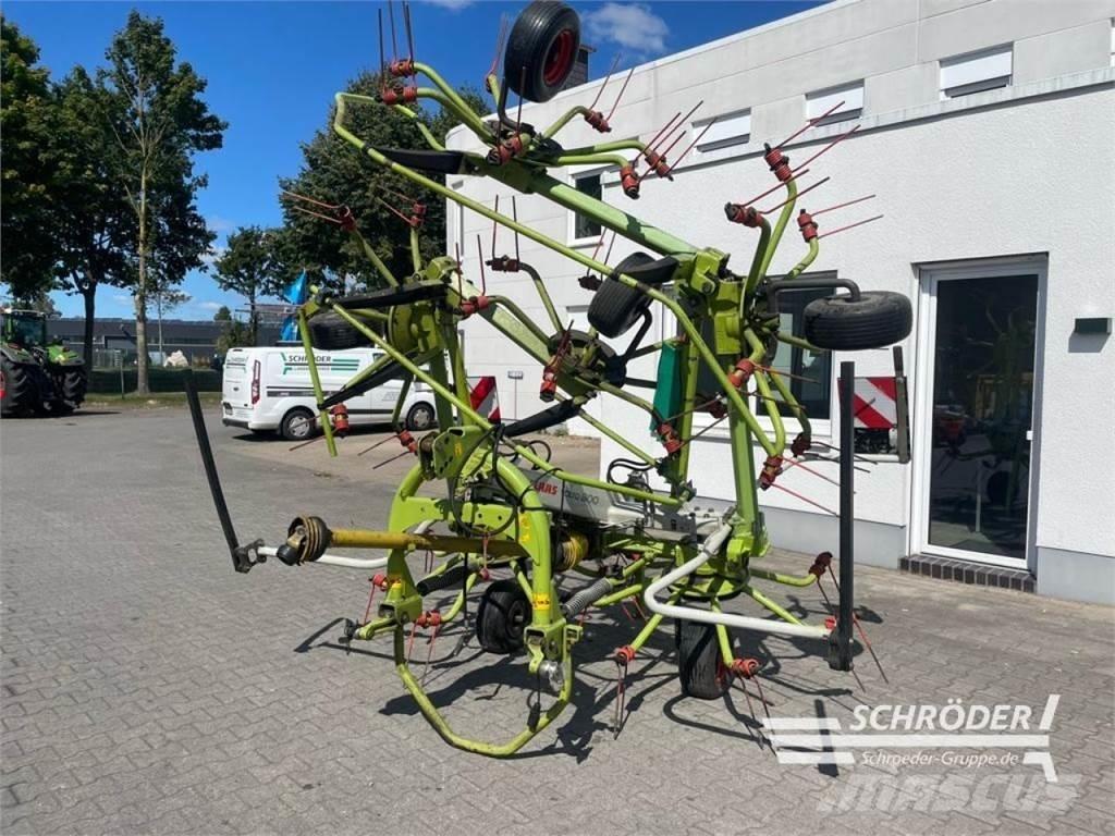 CLAAS VOLTO 800 耙與翻草機