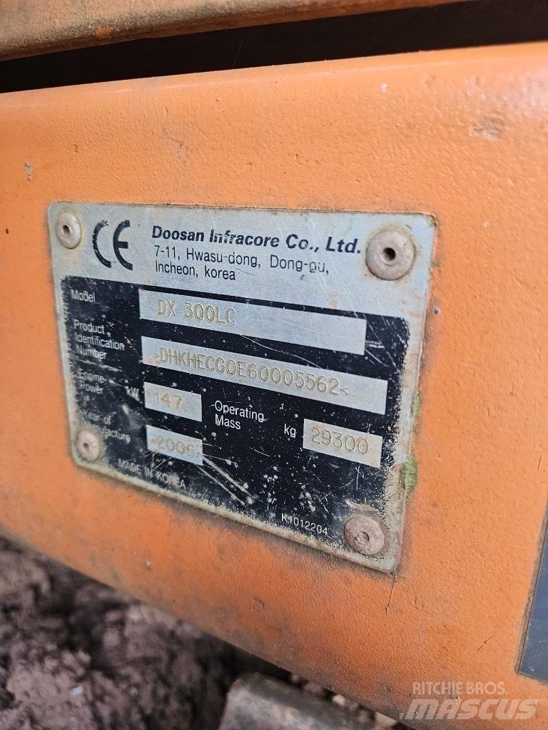 Doosan DX 300 LC-5 履帶式 挖土機/掘鑿機/挖掘機